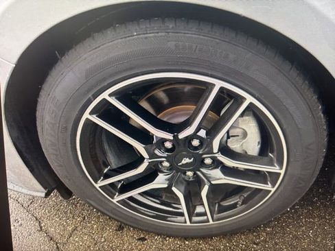 Used 2023 Ford Mustang Premium image 17