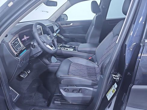 New 2026 Volkswagen Atlas SEL Premium R-Line image 9