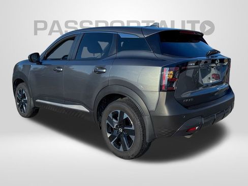 Certified 2025 Nissan Kicks SV image 5