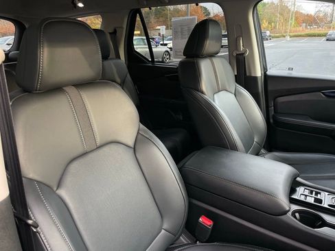 Certified 2025 Honda Pilot EX-L image 31