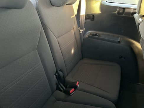 Used 2020 Kia Sorento LX AWD/4WD image 12