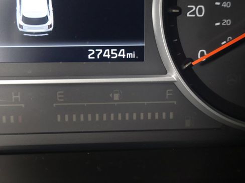 Used 2023 Kia Sorento EX w/ Panoramic Sunroof Package FWD image 43