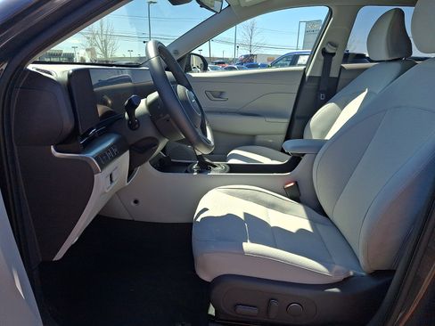 Used 2024 Hyundai Kona SEL AWD/4WD image 13
