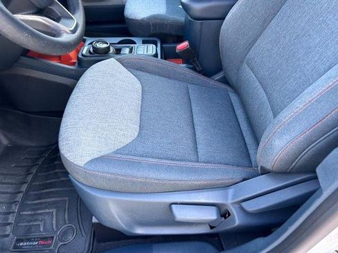 Certified 2024 Ford Maverick XLT image 19