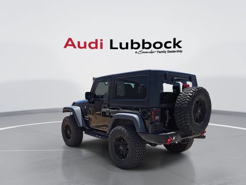Used 2018 Jeep Wrangler Sport AWD/4WD image 2