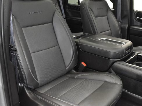 Used 2023 GMC Yukon Denali AWD/4WD image 30