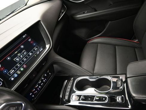 Used 2023 Buick Envision Essence w/ Sport Touring Package image 21