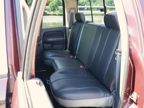 Used 2005 Dodge Ram 1500 Truck SLT image 33