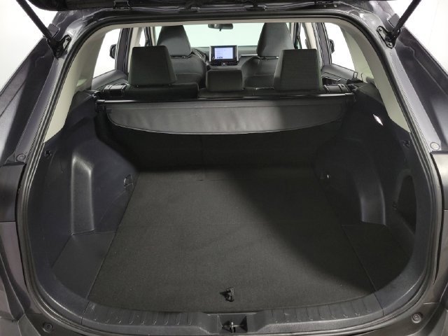 Used 2024 Toyota RAV4 LE AWD/4WD image 27