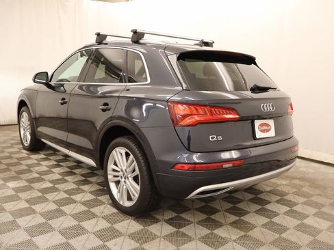 Used 2019 Audi Q5 2.0T Premium Plus w/ Premium Plus Package AWD/4WD image 3