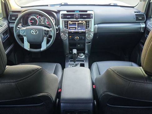 Used 2023 Toyota 4Runner TRD Sport AWD/4WD image 28