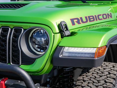 New 2026 Jeep Wrangler Unlimited Rubicon AWD/4WD image 5