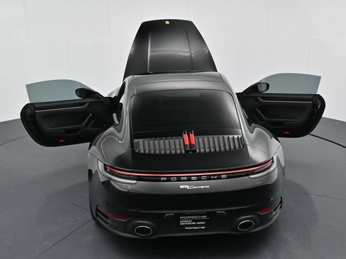Certified 2021 Porsche 911 Carrera RWD image 24
