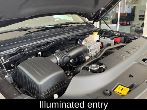 New 2022 RAM 1500 Big Horn image 11
