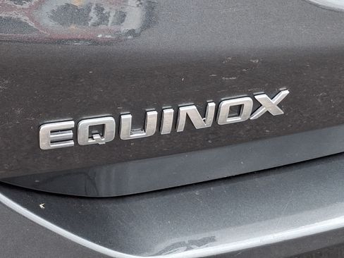 Used 2021 Chevrolet Equinox LS w/ LS Convenience Package FWD image 30