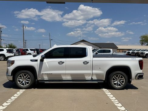 Used 2021 GMC Sierra 1500 SLT w/ SLT Premium Plus Package AWD/4WD image 4