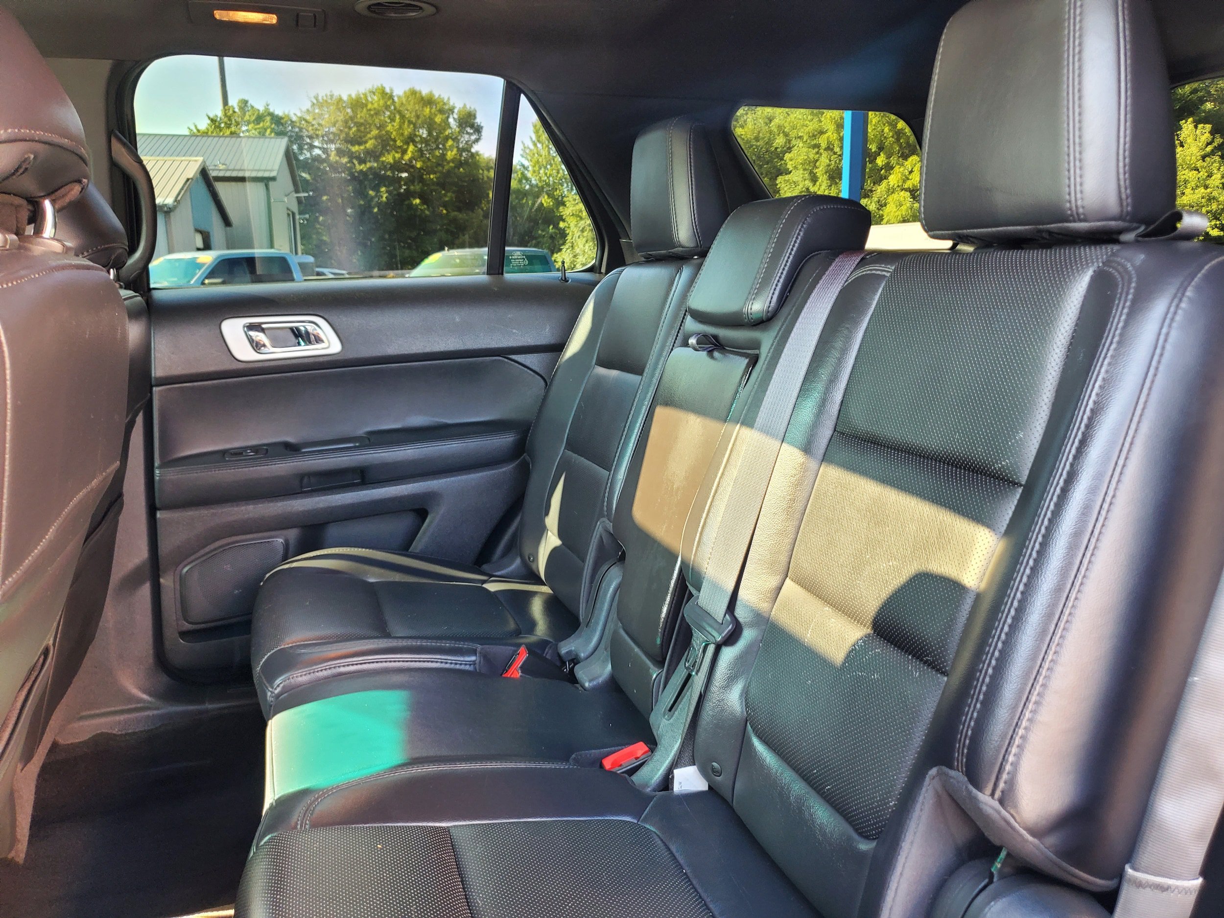 Used 2012 Ford Explorer Limited AWD/4WD image 28