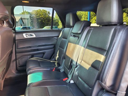 Used 2012 Ford Explorer Limited AWD/4WD image 28