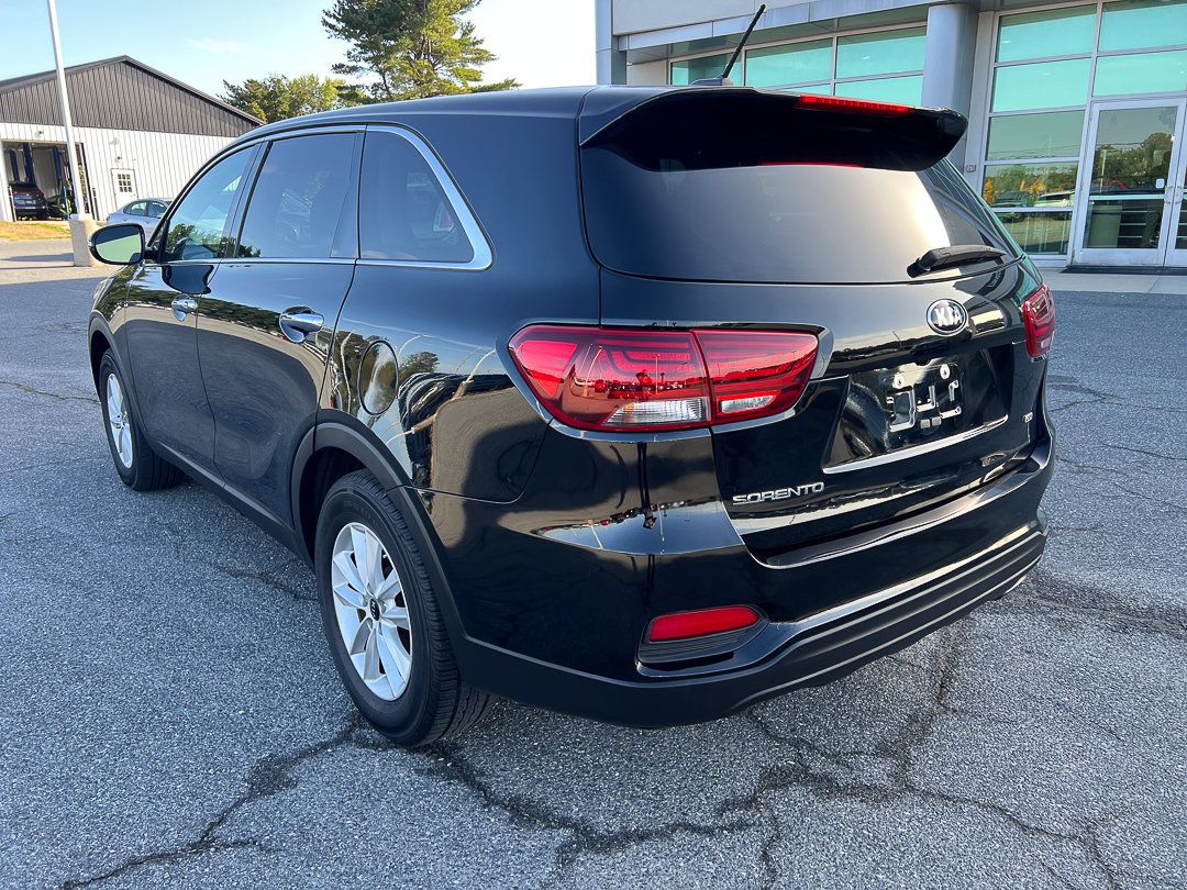 Used 2020 Kia Sorento LX FWD image 4