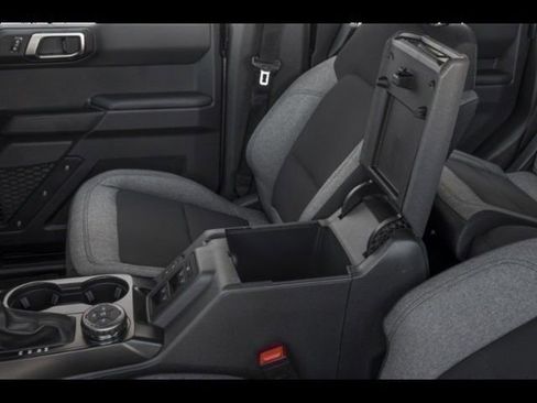 New 2025 Ford Bronco Big Bend AWD/4WD image 11