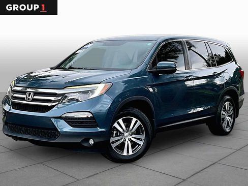 Used 2017 Honda Pilot EX image 1