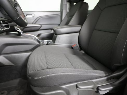 New 2025 GMC Canyon Elevation w/ Convenience Package image 13