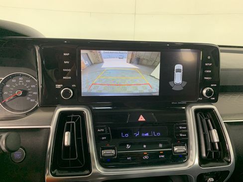 Used 2021 Kia Sorento SX FWD image 26
