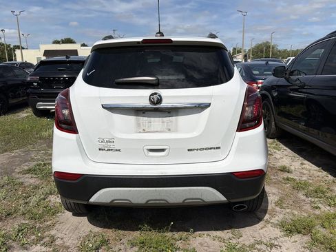 Used 2017 Buick Encore Preferred image 4