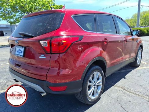 Used 2019 Ford Escape SE FWD image 7