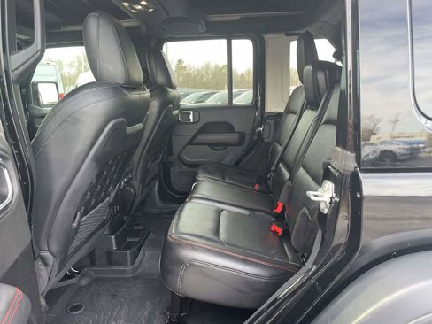 Certified 2023 Jeep Wrangler Unlimited Rubicon w/ Xtreme 35 Tire Package image 20