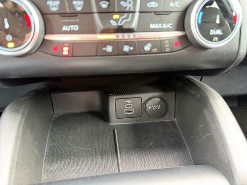 Used 2024 Ford Escape ST-Line AWD/4WD image 37