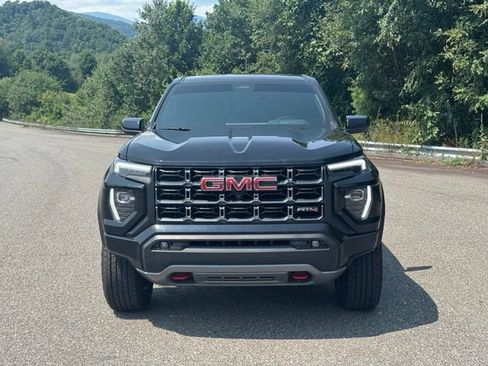 Used 2026 GMC Canyon AT4 w/ Technology Plus Package AWD/4WD image 2
