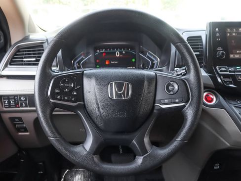 Used 2021 Honda Odyssey EX image 21