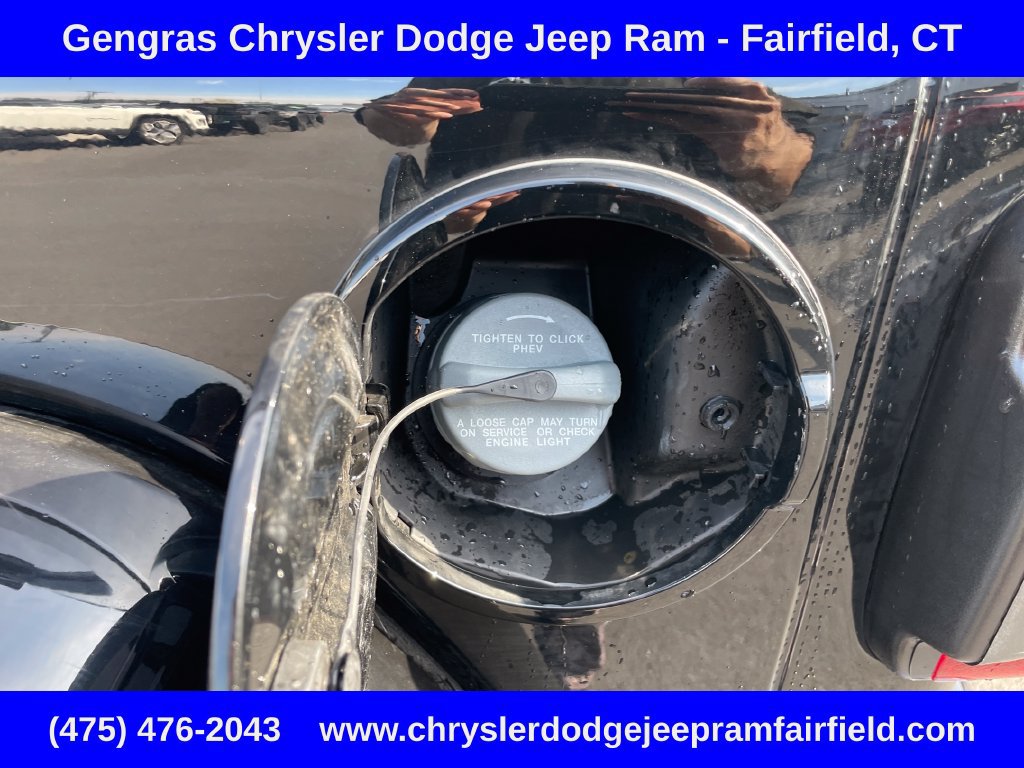 Used 2024 Jeep Wrangler High Altitude AWD/4WD image 38