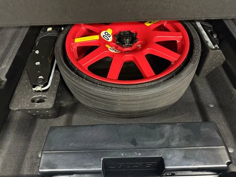 Used 2018 Porsche Macan S image 44