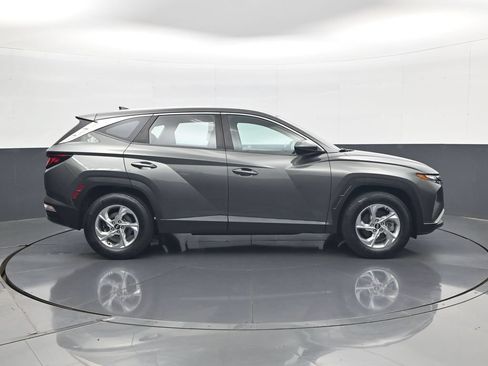 Certified 2022 Hyundai Tucson SE FWD image 5