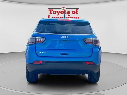 Used 2023 Jeep Compass Sport AWD/4WD image 4