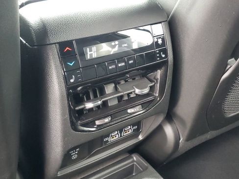 New 2025 Jeep Grand Cherokee L Limited AWD/4WD image 29