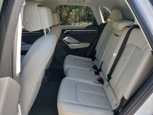 Used 2025 Audi Q3 2.0T Premium Plus w/ Premium Plus Package image 15