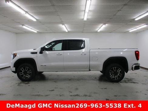 New 2026 GMC Sierra 1500 AT4 w/ AT4 Premium Package image 2