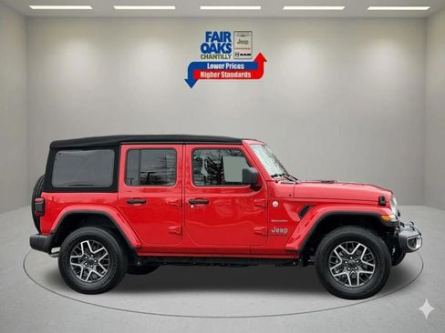Certified 2024 Jeep Wrangler Sahara image 6
