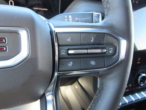 Used 2025 GMC Yukon XL Elevation w/ Elevation Premium Package image 20