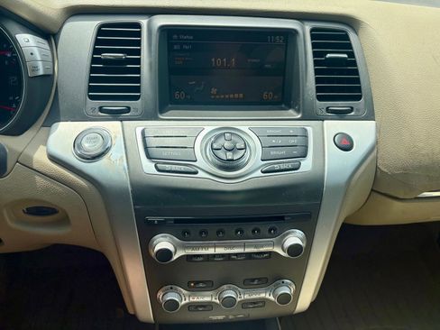Used 2012 Nissan Murano SV FWD image 12