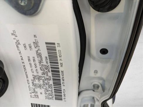 Certified 2021 Toyota Tacoma SR5 image 23