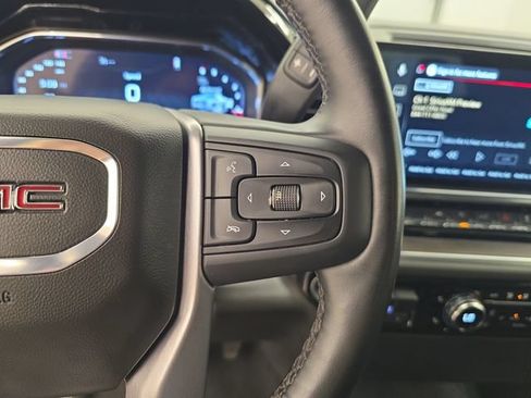 Used 2025 GMC Sierra 1500 SLT AWD/4WD image 30