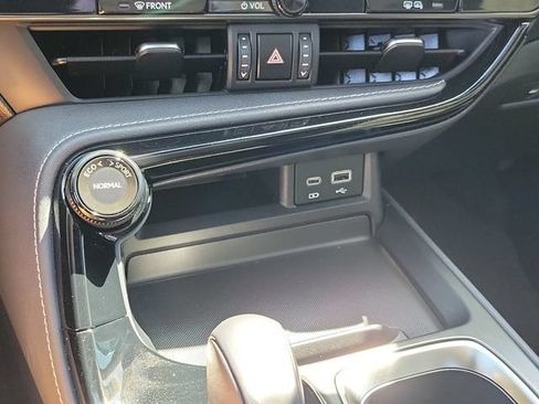 Used 2025 Lexus NX 350h AWD w/ Cold Area Package image 12