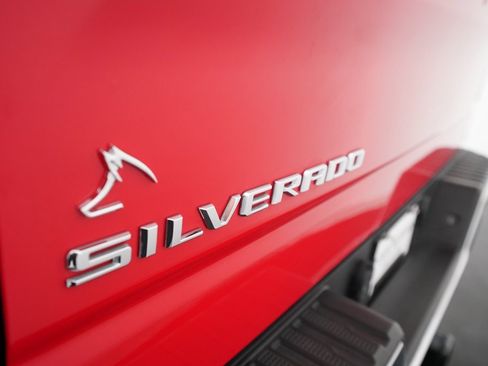 Used 2023 Chevrolet Silverado 1500 LT image 31