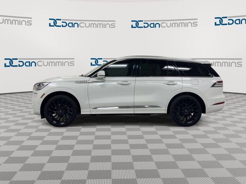 Used 2022 Lincoln Aviator Reserve w/ Equipment Group 201A image 5