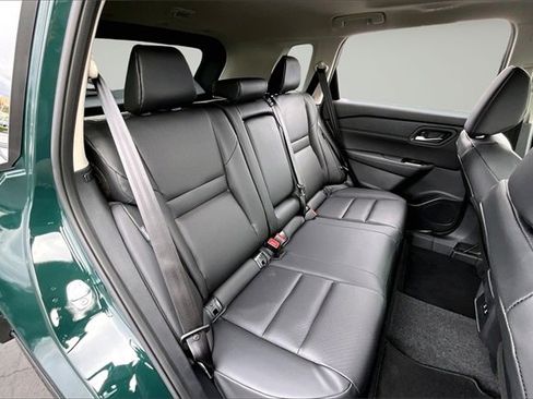 New 2026 Nissan Rogue SV image 10