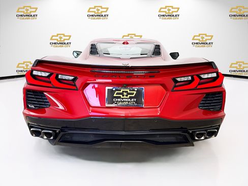 Used 2021 Chevrolet Corvette Stingray Premium Cpe w/ Engine Appearance Package image 6